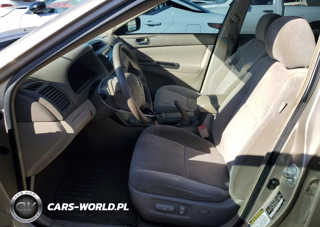 TOYOTA CAMRY LE VIN:4T1BF30K76U635997 - 7
