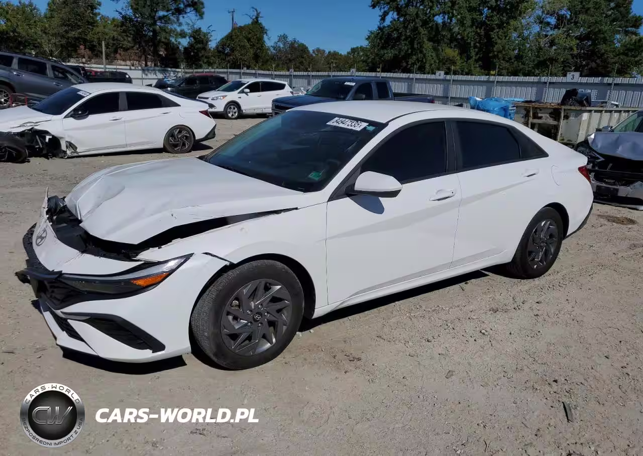 2024 Hyundai Elantra Sel