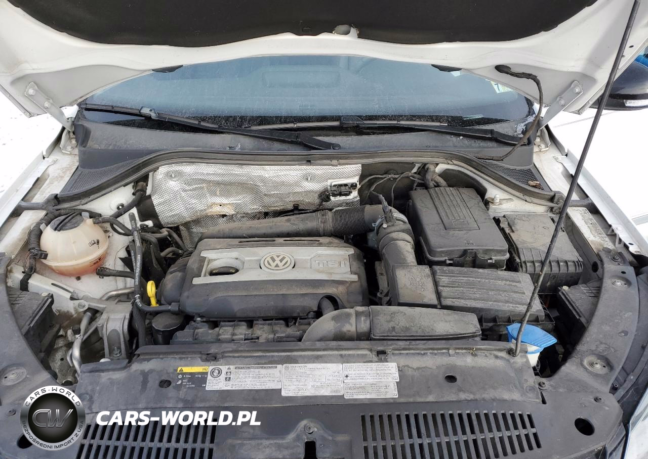 2017 Volkswagen Tiguan Sport VIN:WVGUV7AX0HK008456 - 12