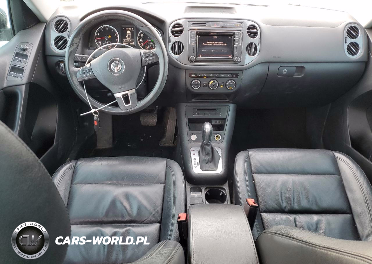 2017 Volkswagen Tiguan Sport VIN:WVGUV7AX0HK008456 - 8
