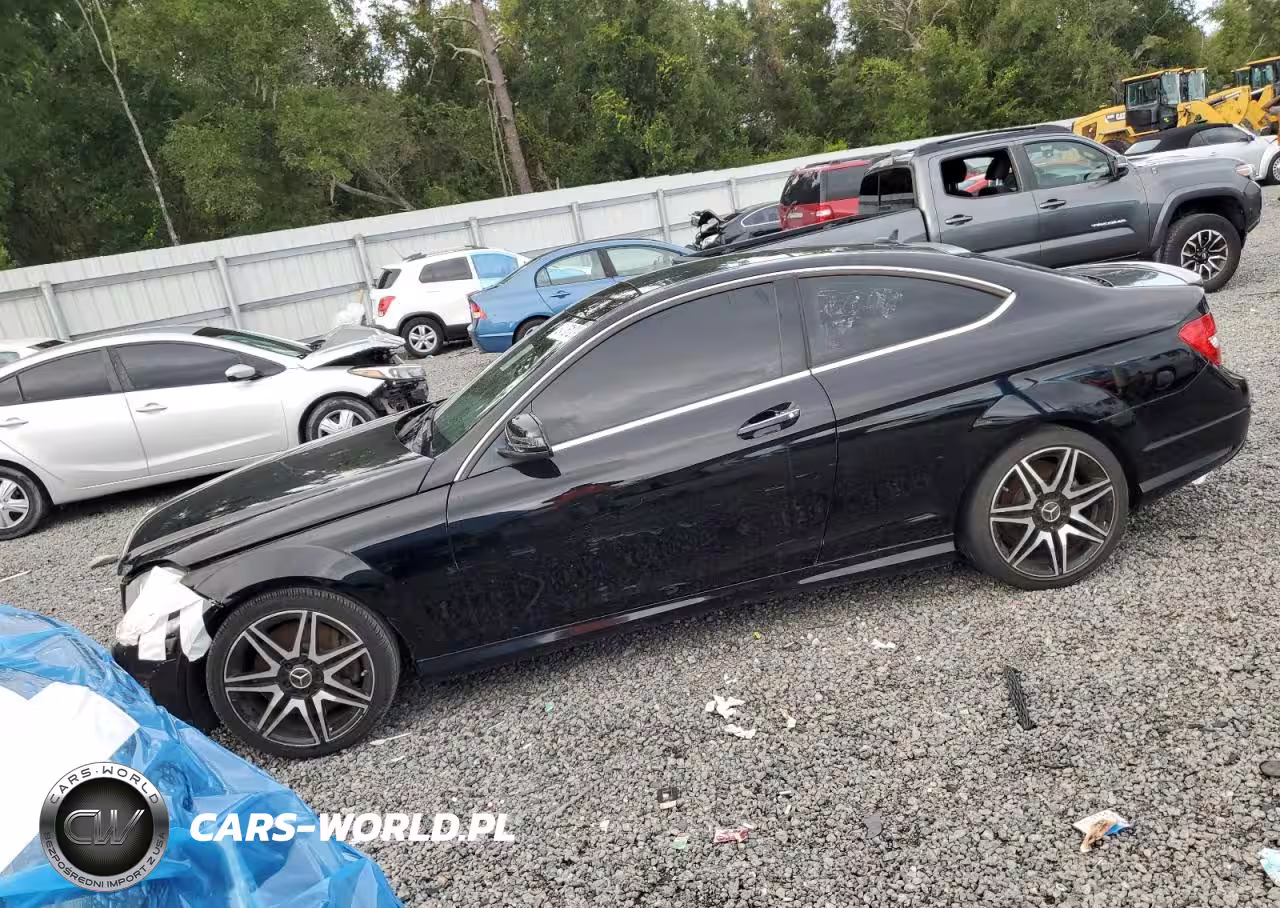 2014 Mercedes-Benz C 250