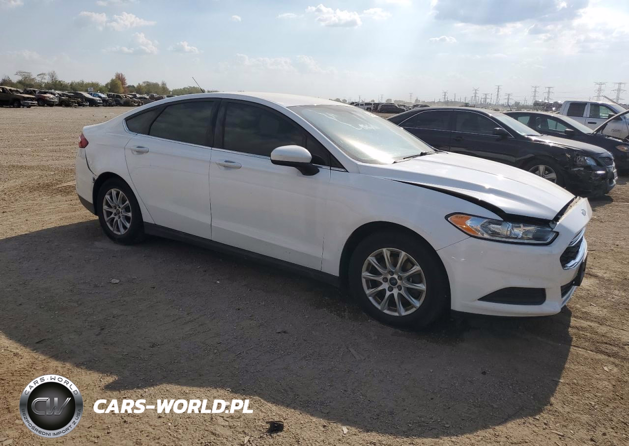 2016 Ford Fusion S VIN:3FA6P0G75GR338910 - 4