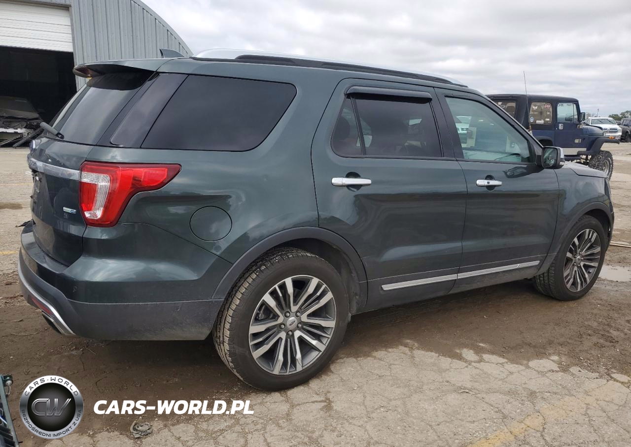 2016 Ford Explorer Platinum VIN:1FM5K8HT9GGC04970 - 3