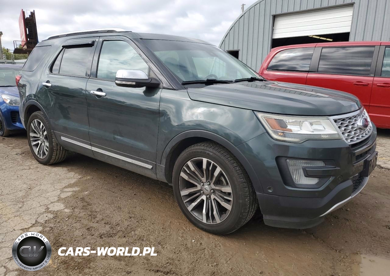 2016 Ford Explorer Platinum VIN:1FM5K8HT9GGC04970 - 4