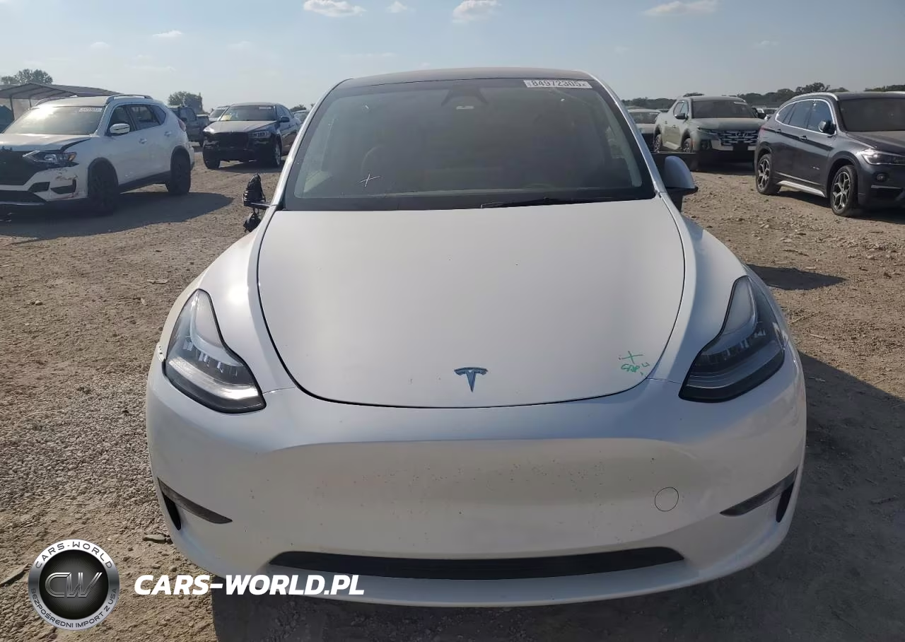 2023 Tesla Model Y VIN:7SAYGDEE5PA144262 - 5