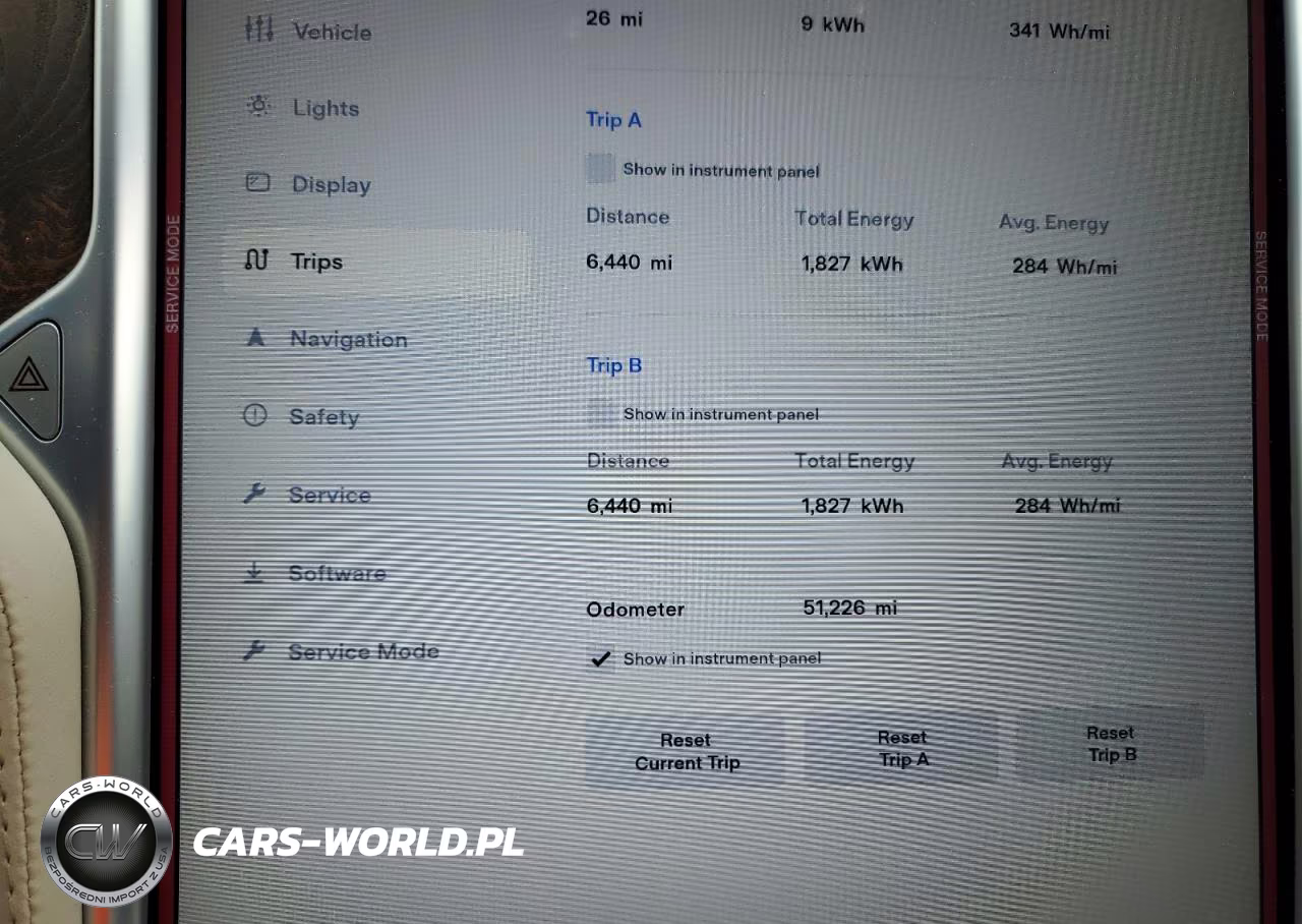 2017 Tesla Model S VIN:5YJSA1E18HF218293 - 9