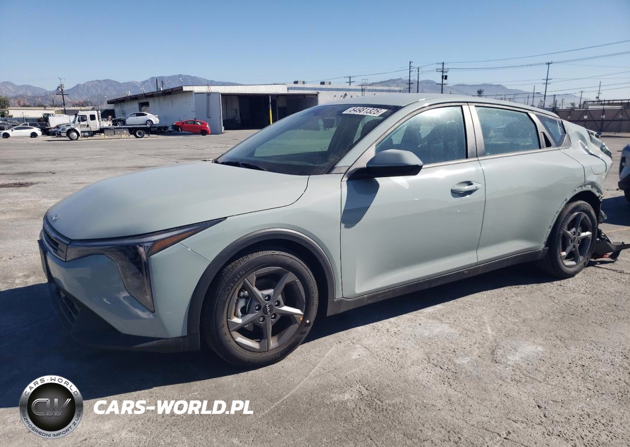 2025 Kia K4 Lx