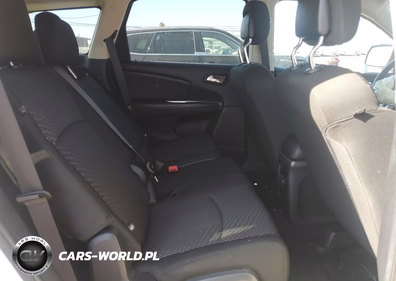 2019 Dodge Journey Se VIN:3C4PDCBB1KT756171 - 11