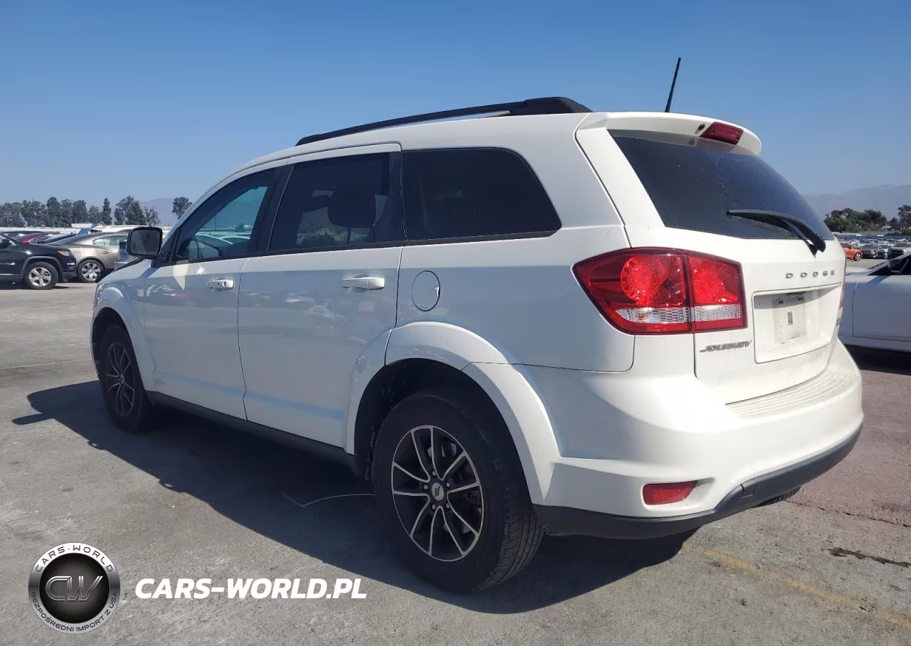 2019 Dodge Journey Se VIN:3C4PDCBB1KT756171 - 3