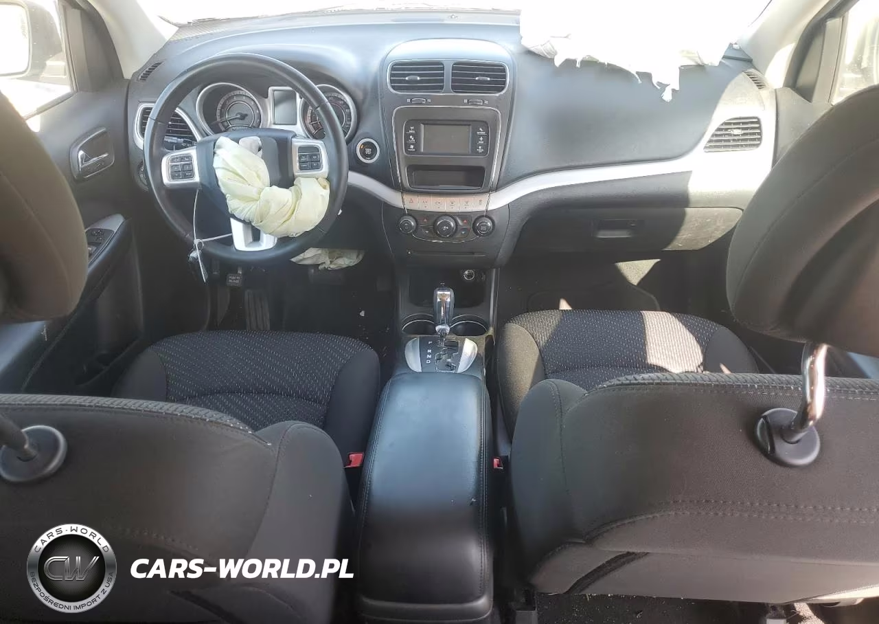 2019 Dodge Journey Se VIN:3C4PDCBB1KT756171 - 8