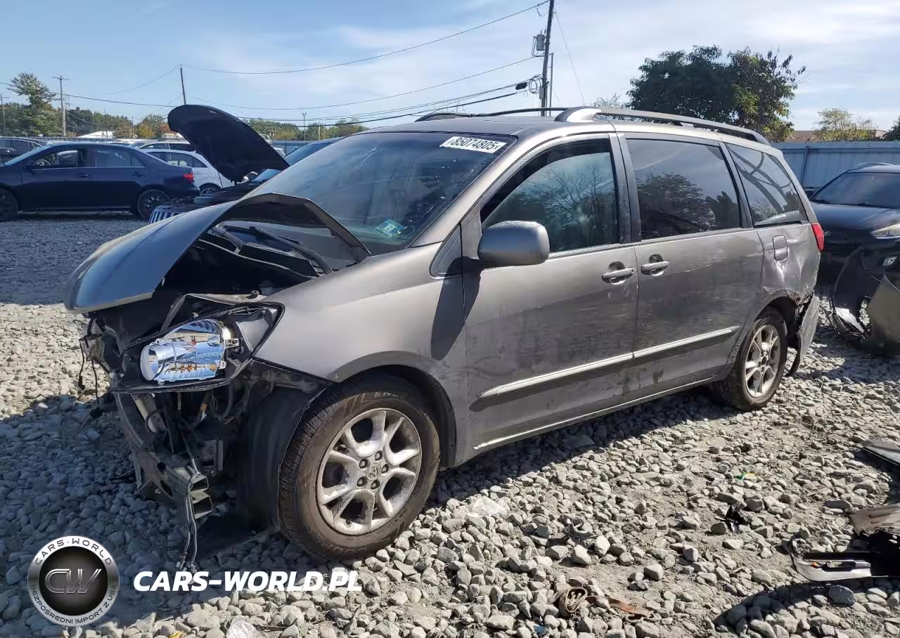 2005 Toyota Sienna Xle