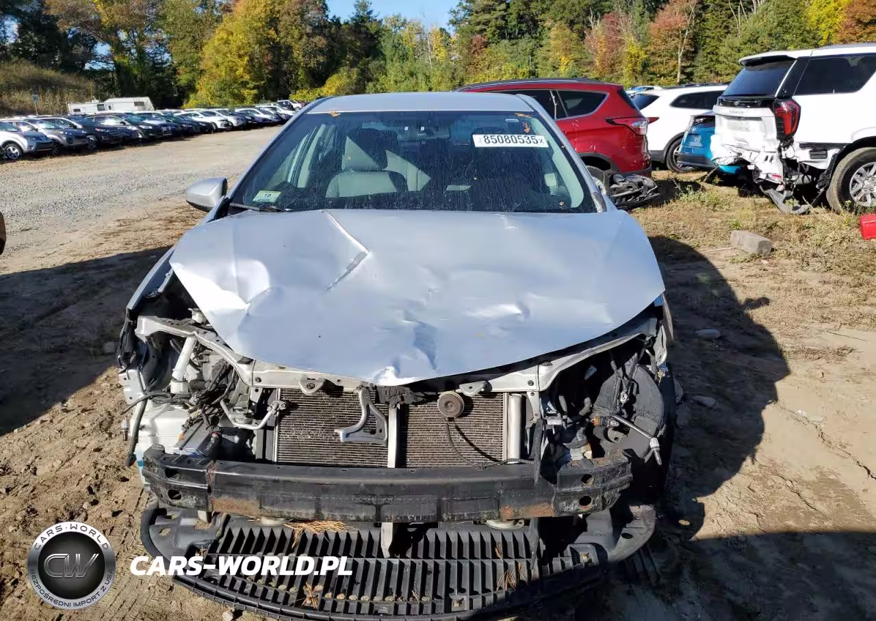 2015 Toyota Corolla L VIN:2T1BURHE9FC237246 - 5