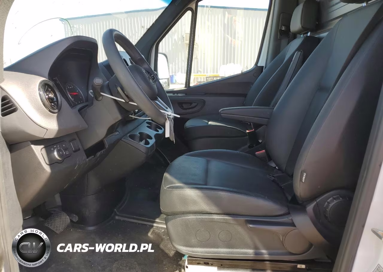 2024 Mercedes-Benz Sprinter 2500 VIN:W1Y4NCHY0RT171580 - 7