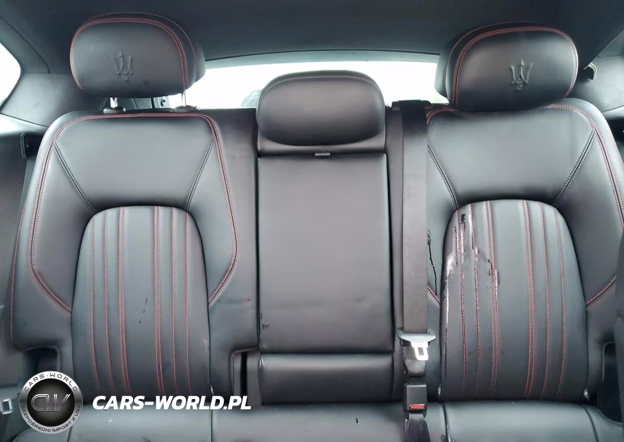 2021 Maserati Levante VIN:ZN661XUA8MX370742 - 10