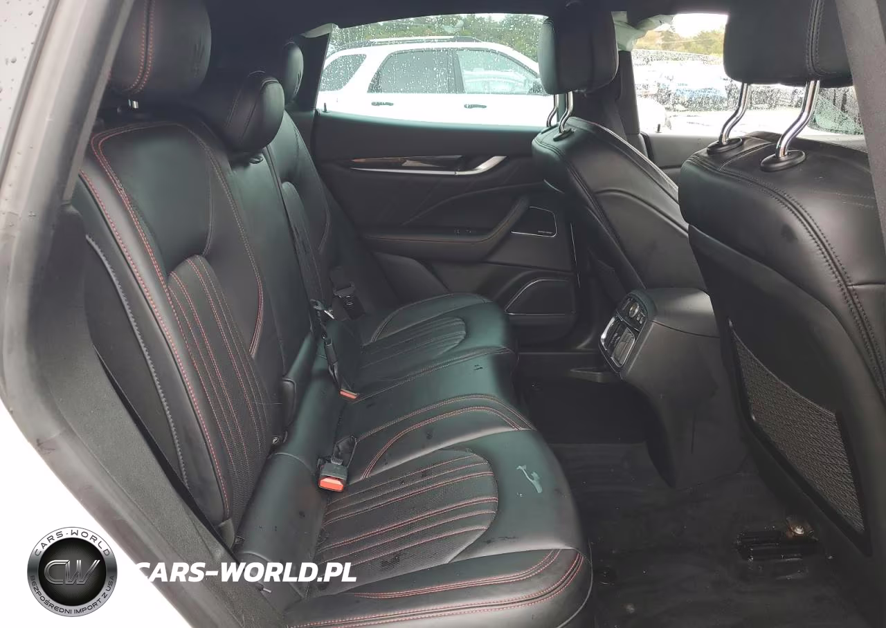2021 Maserati Levante VIN:ZN661XUA8MX370742 - 11