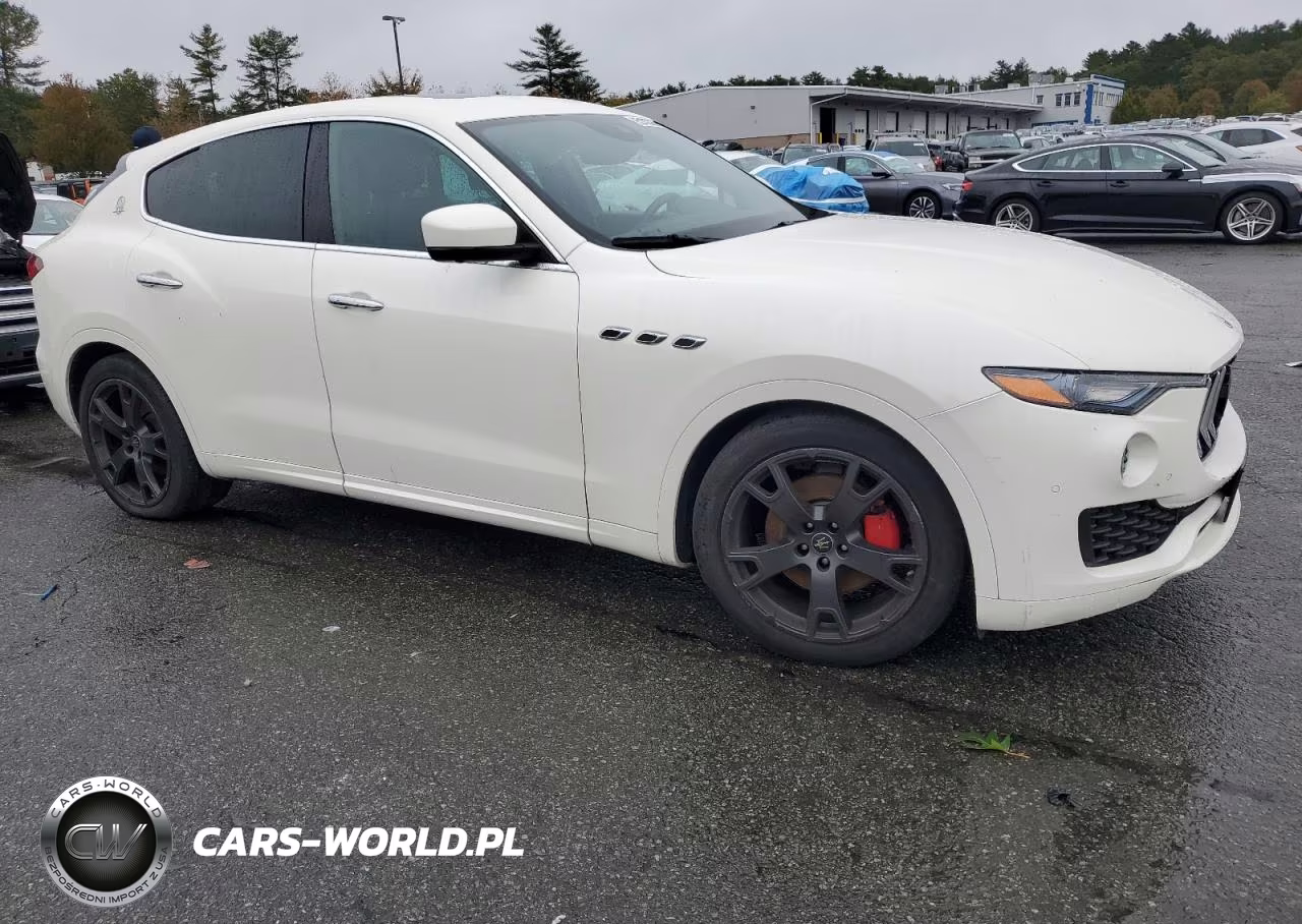 2021 Maserati Levante VIN:ZN661XUA8MX370742 - 4