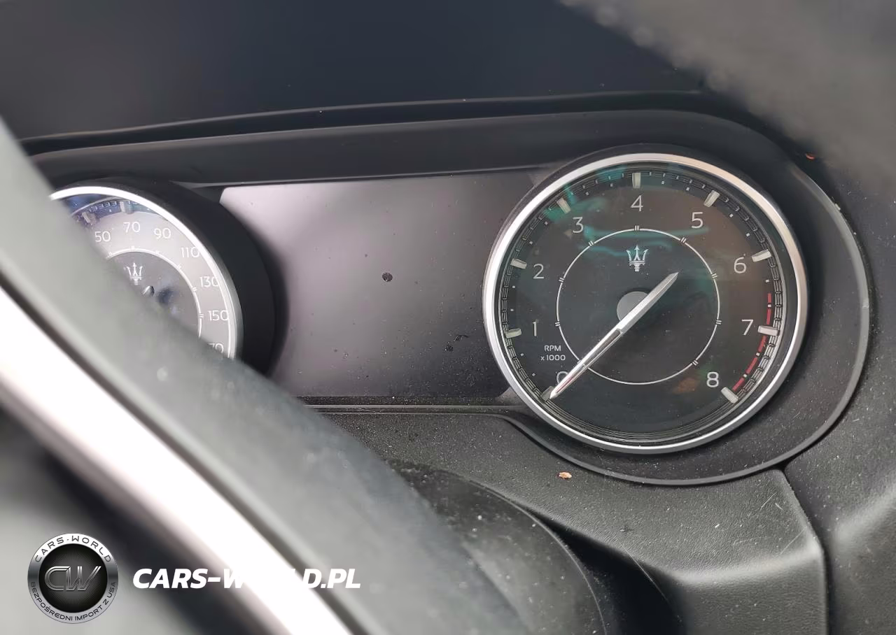 2021 Maserati Levante VIN:ZN661XUA8MX370742 - 9