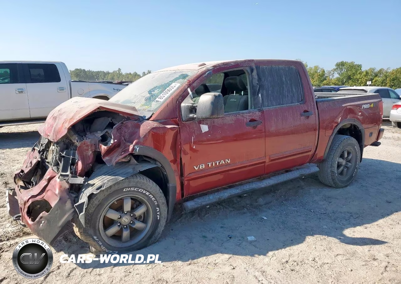 2015 Nissan Titan S