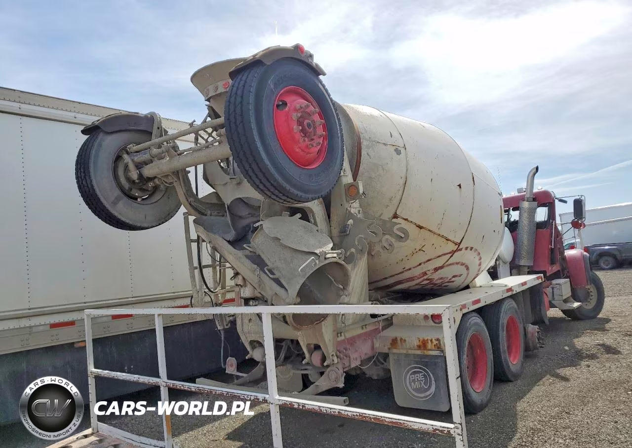 2005 Freightliner Fld120 Ready Mix Truck VIN:1FVMALDL85DU32599 - 4