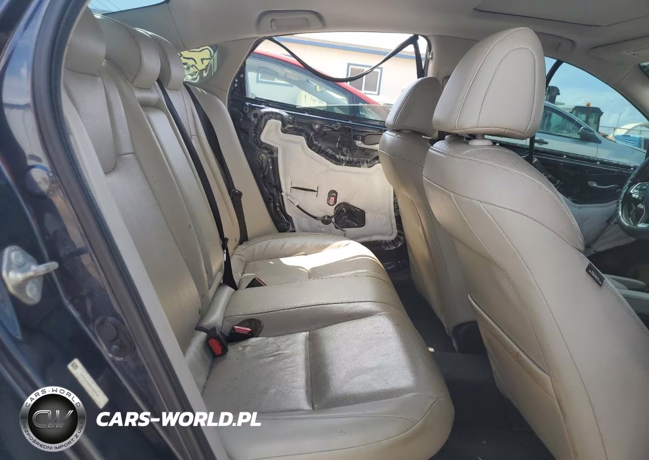 2021 Honda Insight Touring VIN:19XZE4F95ME004760 - 10