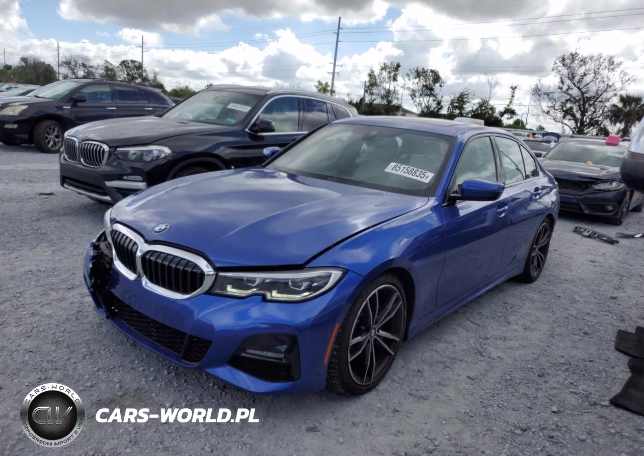 2021 BMW 330I – zdjęcie 1 z 12