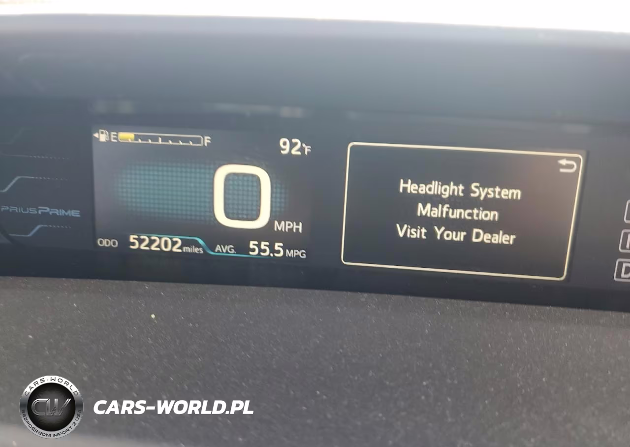 2017 Toyota Prius Prime VIN:JTDKARFP3H3054949 - 9