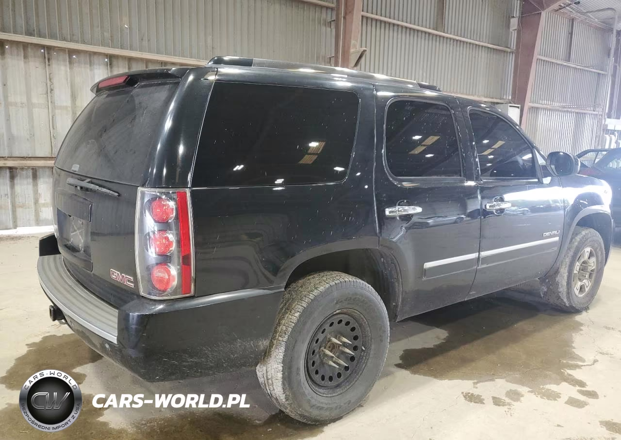 2013 GMC Yukon Denali VIN:1GKS2EEF2DR199555 - 3