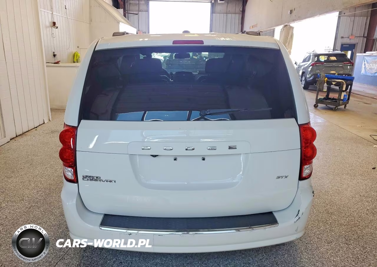 2020 Dodge Grand Caravan Sxt VIN:2C4RDGCG3LR170313 - 6