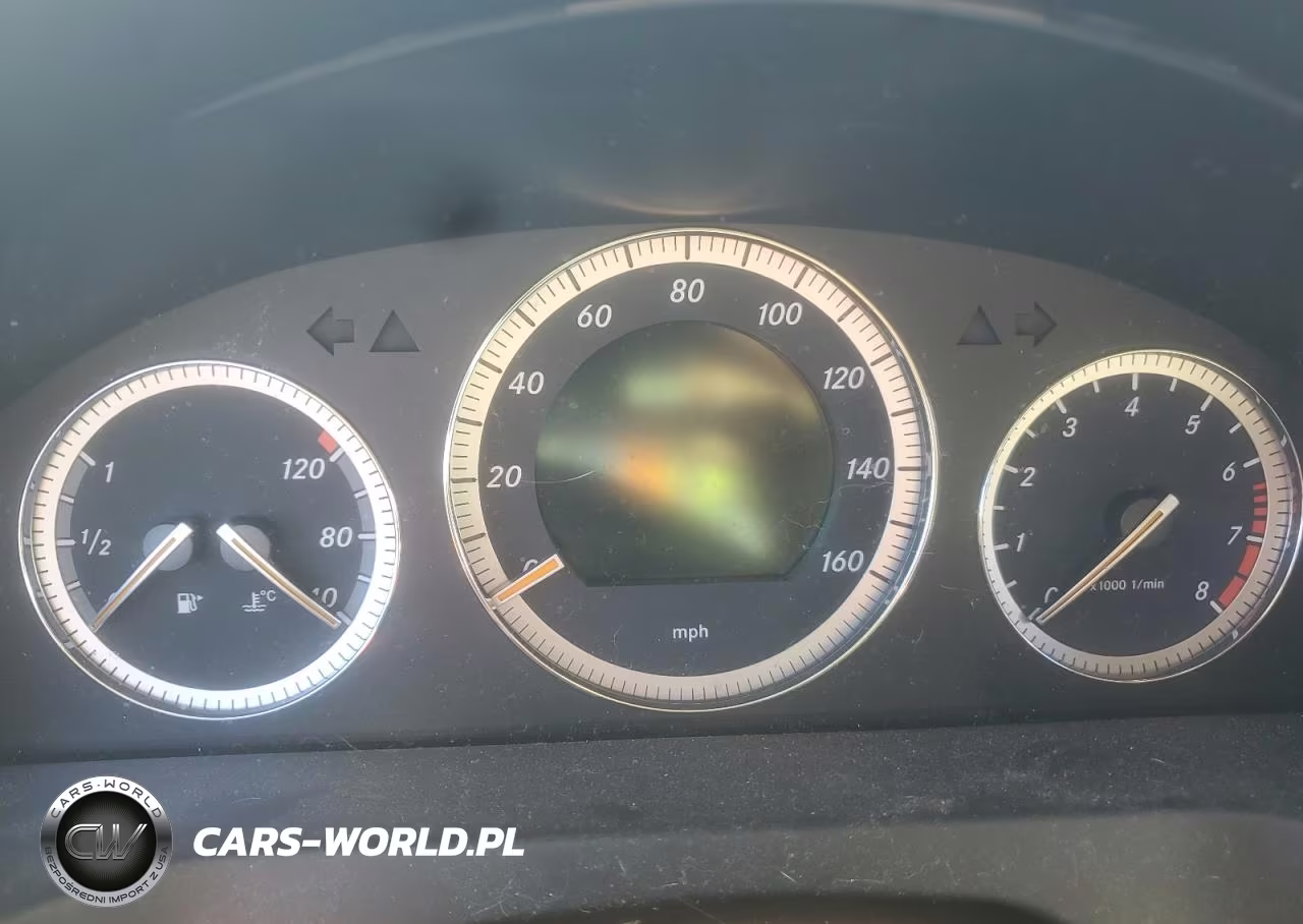 2008 Mercedes-Benz C 300 4Matic VIN:WDDGF81X58F105347 - 9