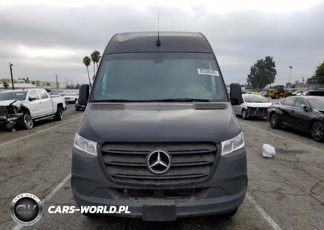 2024 Mercedes-Benz Sprinter 2500 VIN:W1Y4NBHY1RT176913 - 5