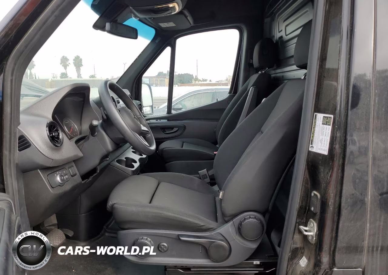 2024 Mercedes-Benz Sprinter 2500 VIN:W1Y4NBHY1RT176913 - 7