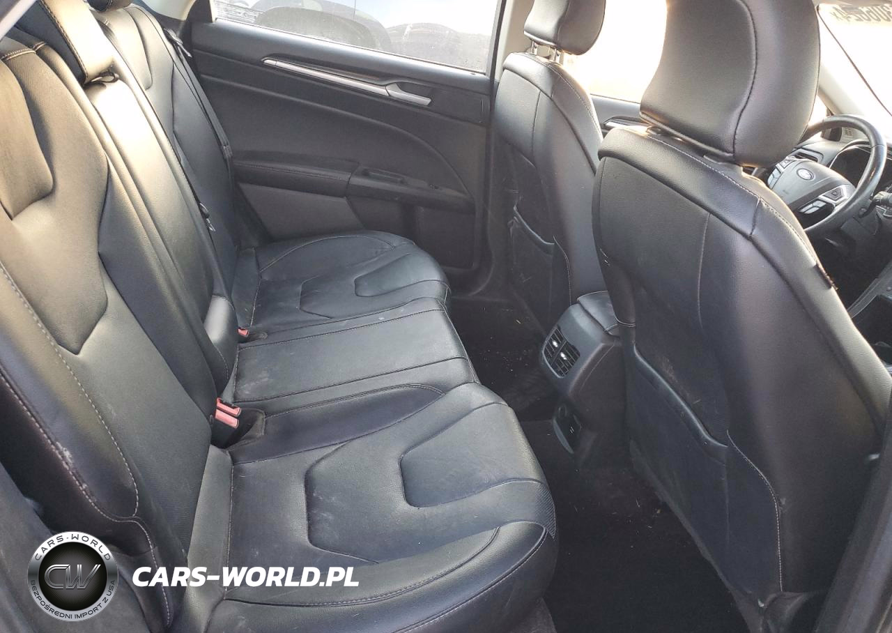 FORD FUSION TIT VIN:3FA6P0SU0HR350512 - 10