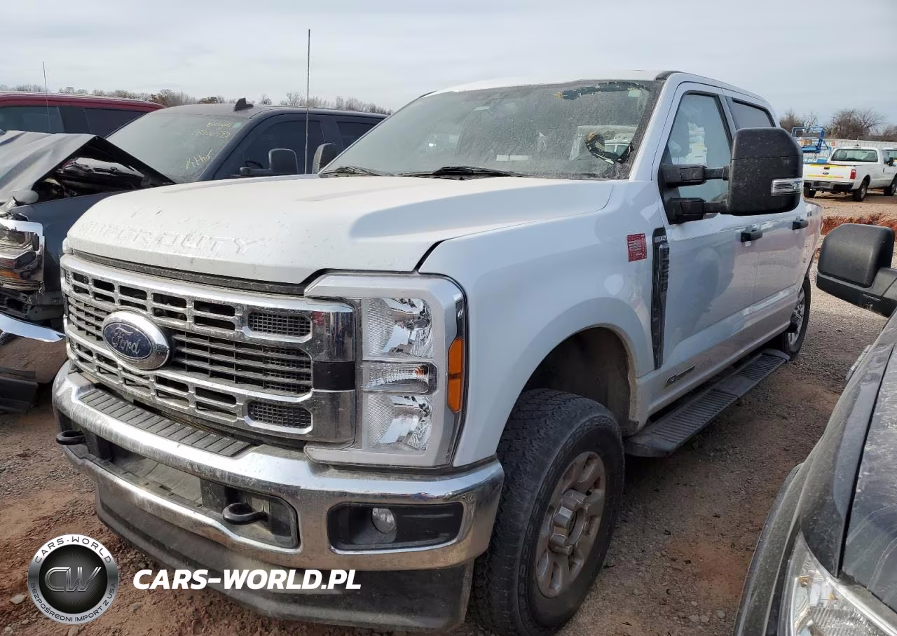 2023 Ford F250 Super Duty – zdjęcie 1 z 12