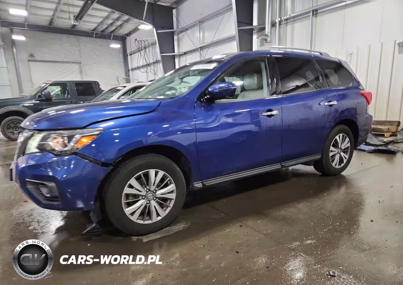 2018 Nissan Pathfinder S