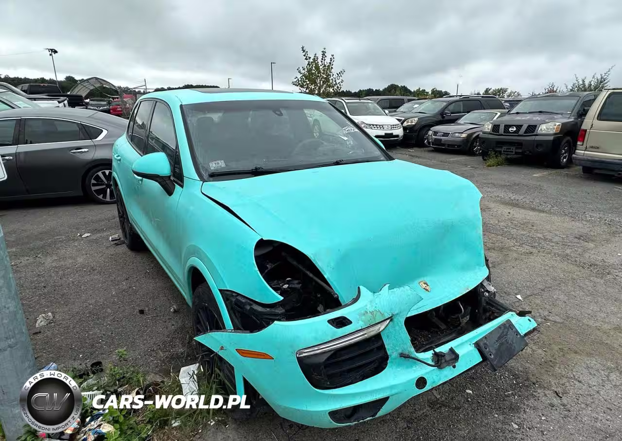 PORSCHE