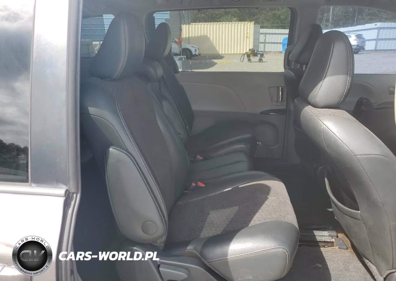 2012 Toyota Sienna Sport VIN:5TDXK3DC9CS229440 - 11