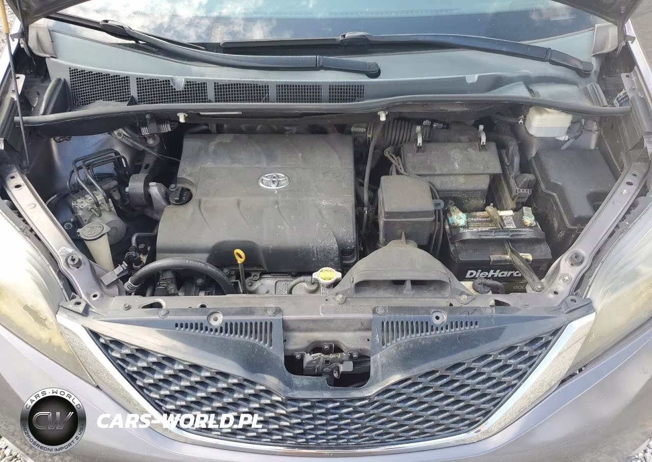 2012 Toyota Sienna Sport VIN:5TDXK3DC9CS229440 - 12