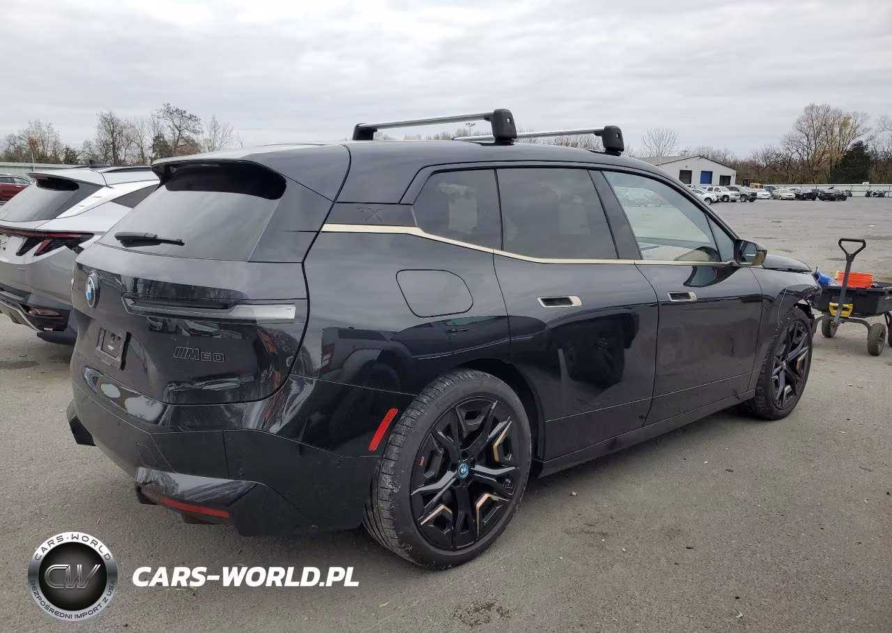 2023 BMW Ix M60 VIN:WB533CF04PCM51160 - 3