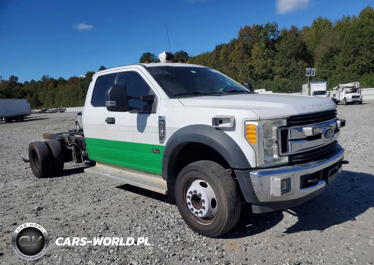 2017 Ford F-450 Chassis Xlt 6.7L Turbo Diesel VIN:1FD0X4GT8HED35066 - 4