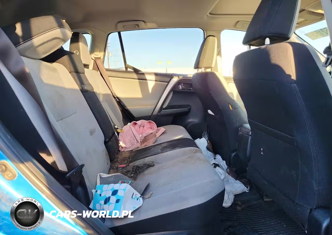 2018 Toyota Rav4 Hv Le VIN:JTMRJREV2JD187989 - 11