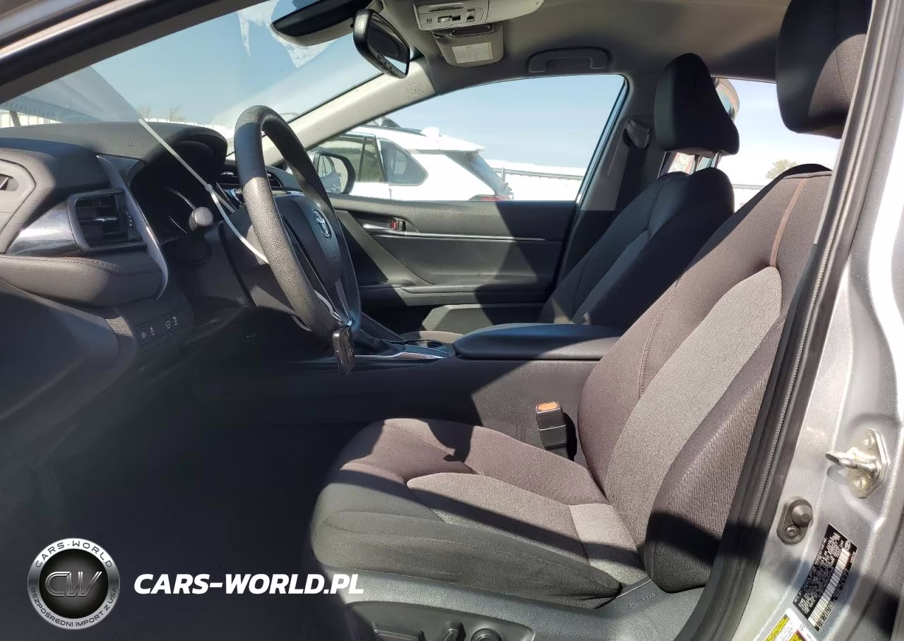2019 Toyota Camry L VIN:4T1B11HK4KU727909 - 7