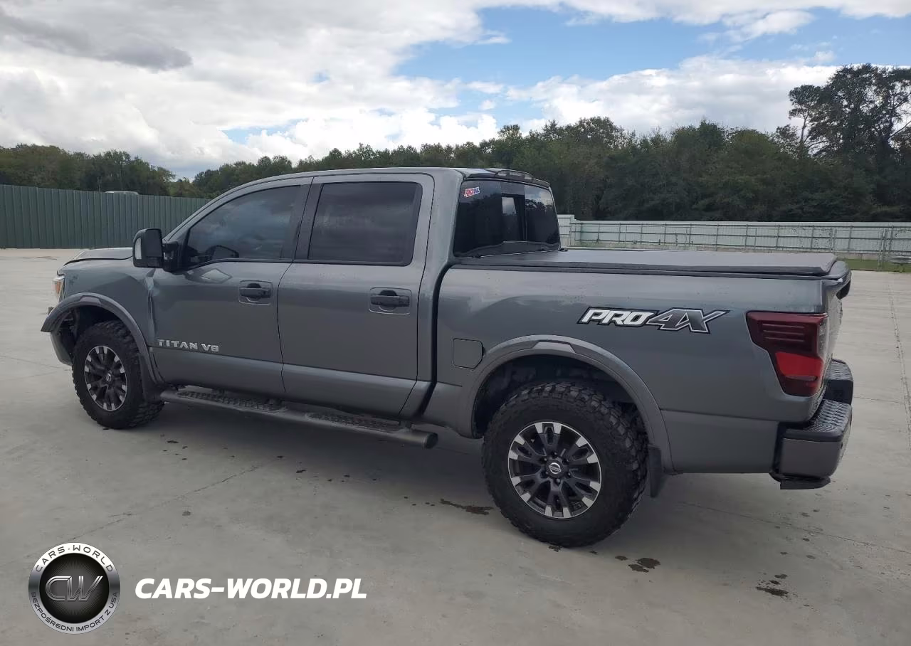 2018 Nissan Titan VIN:1N6AA1E57JN529376 - 2