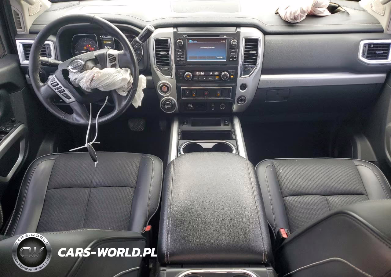 2018 Nissan Titan VIN:1N6AA1E57JN529376 - 8