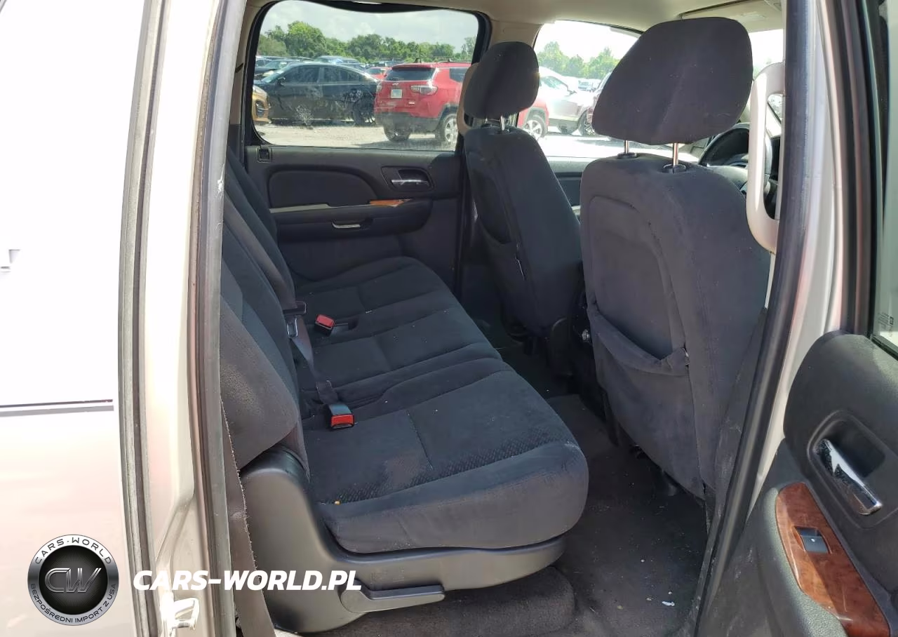 2007 Chevrolet Suburban C1500 VIN:3GNFC16JX7G132980 - 11