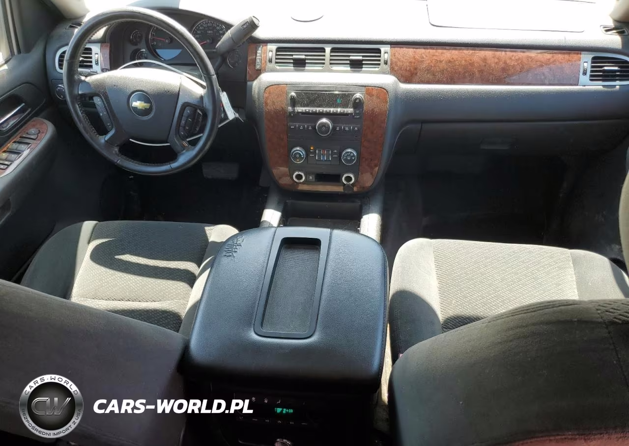 2007 Chevrolet Suburban C1500 VIN:3GNFC16JX7G132980 - 8
