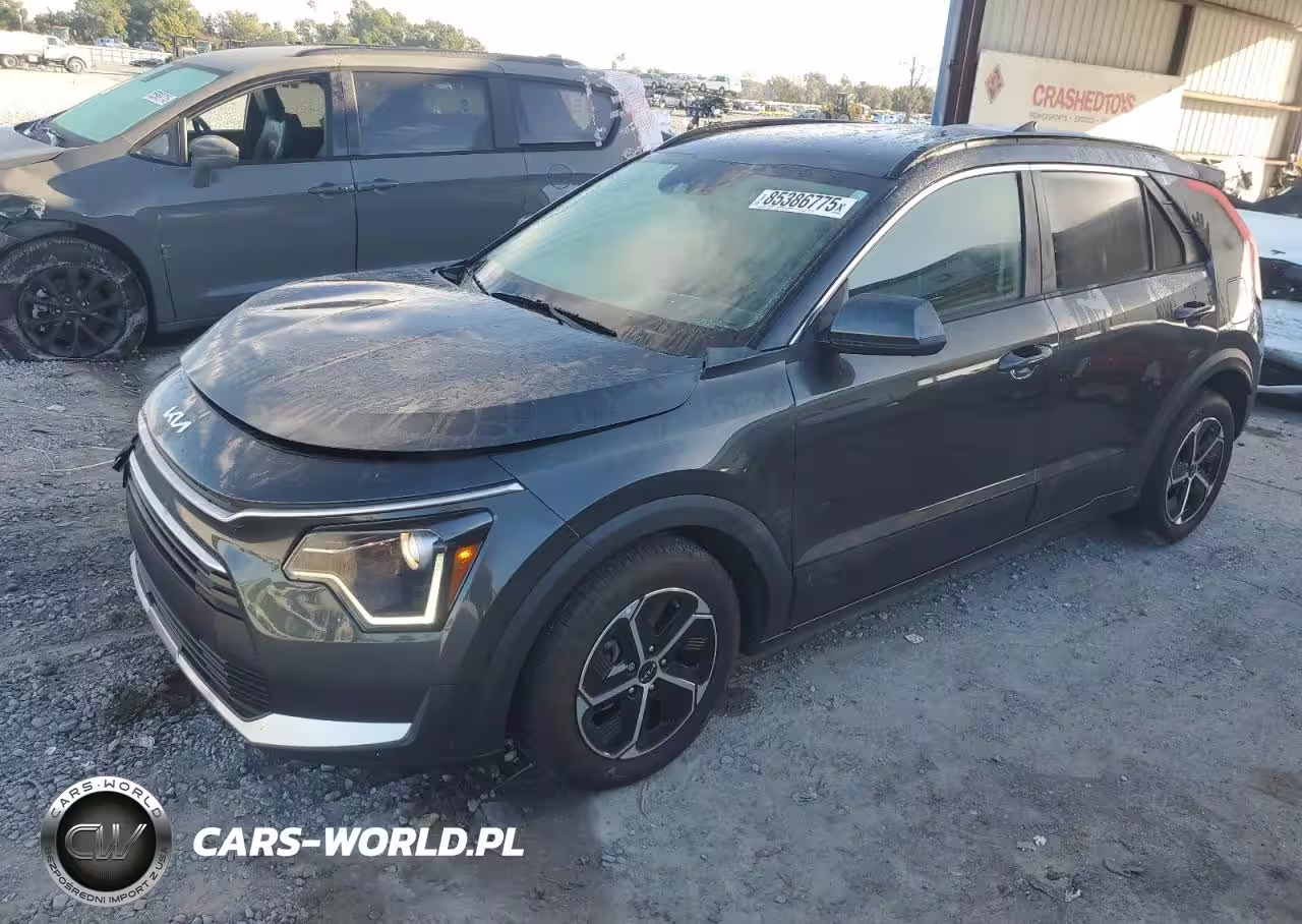2024 Kia Niro Lx