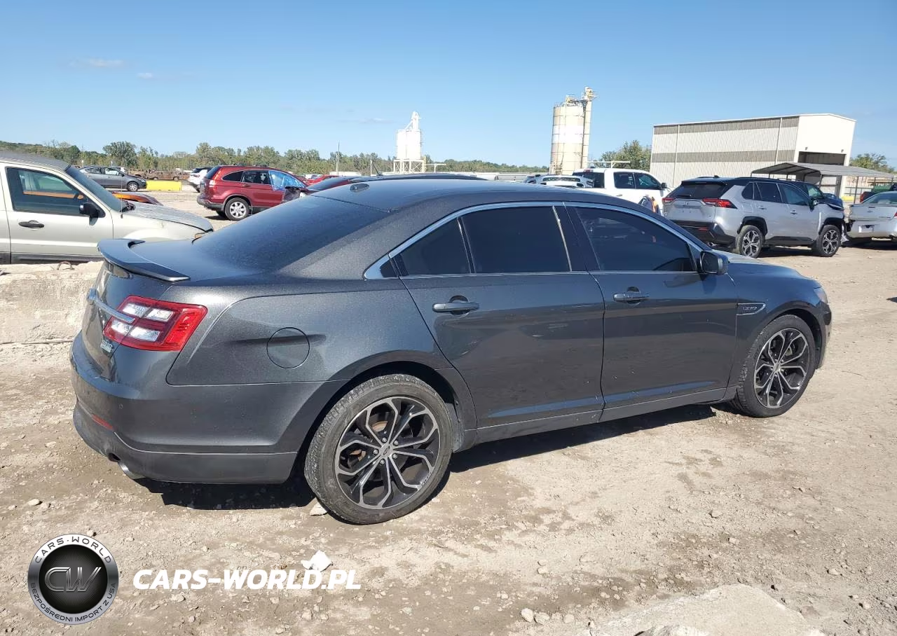 2016 Ford Taurus Sho VIN:1FAHP2KT2GG138051 - 3