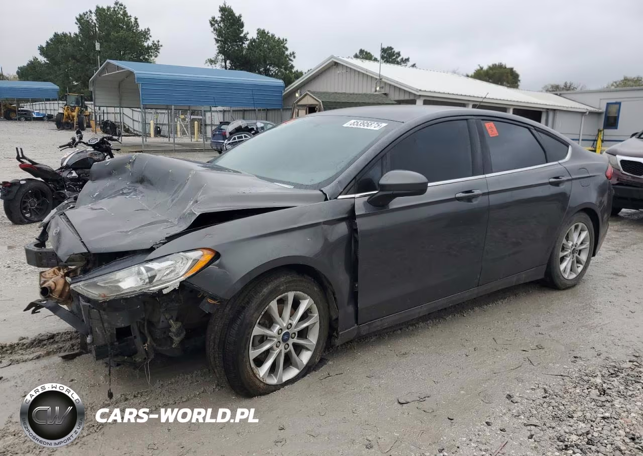 2017 Ford Fusion Se – zdjęcie 1 z 12