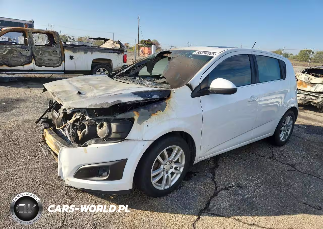 2016 Chevrolet Sonic Lt