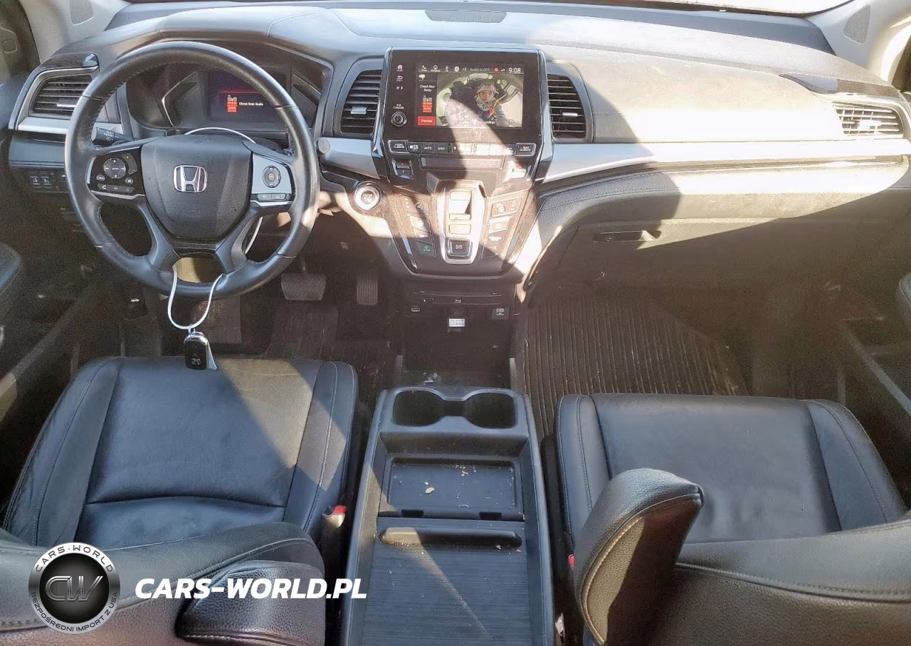 2023 Honda Odyssey Touring VIN:5FNRL6H83PB000016 - 8